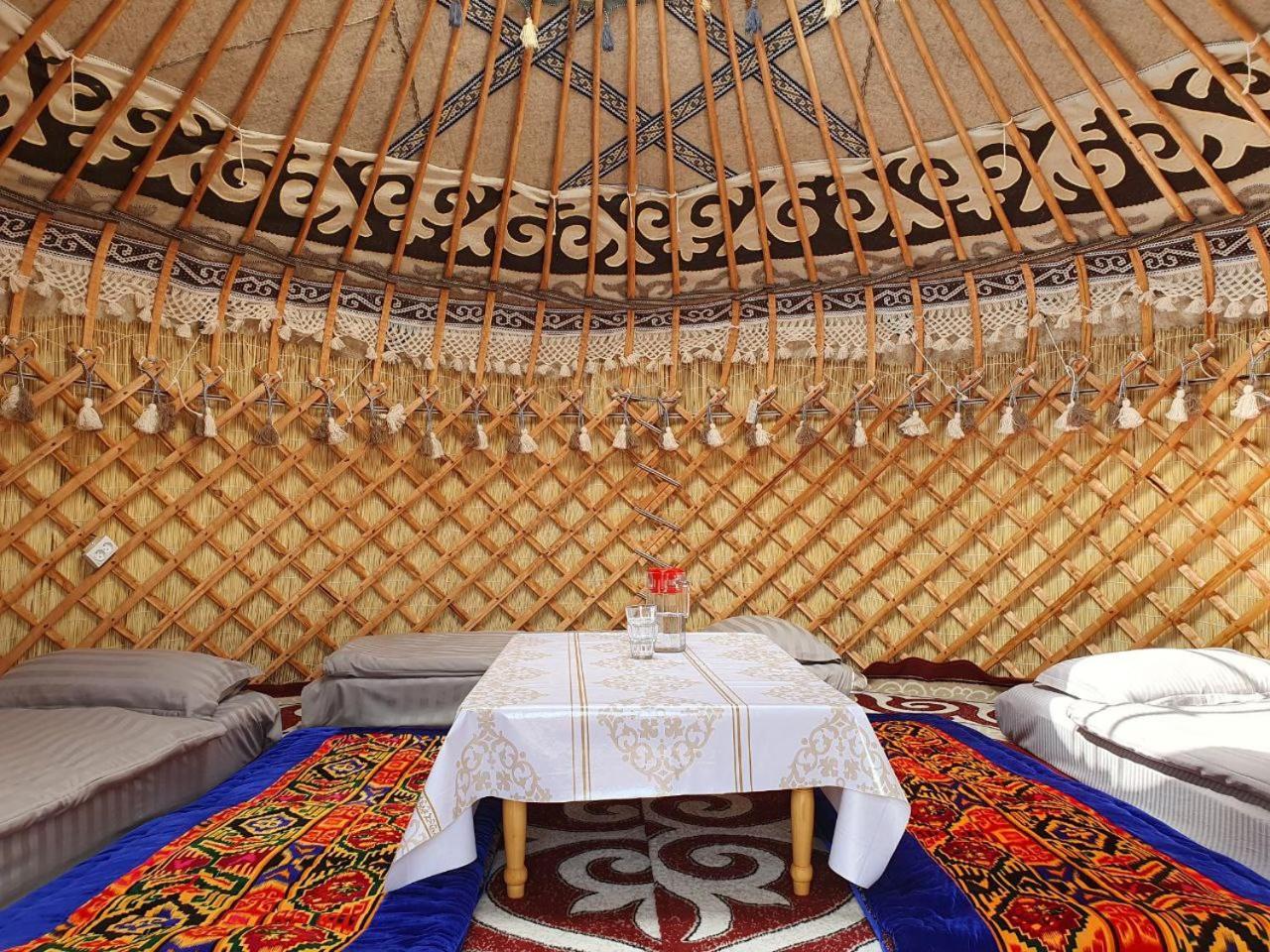 Bed and Breakfast Agat Yurt Camp Каджи-Сай Экстерьер фото