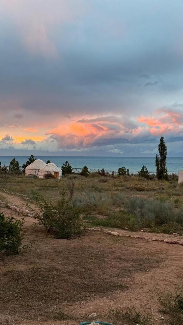 Bed and Breakfast Agat Yurt Camp Каджи-Сай Экстерьер фото